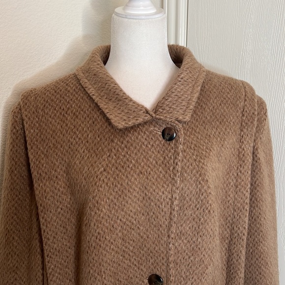 Vintage 1980s Dani Colby Tan Coat. Size 22W - Picture 2 of 9